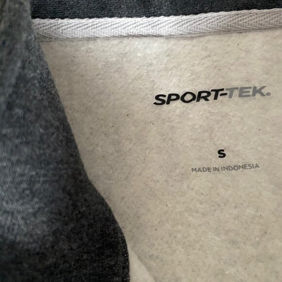 Full zip sweatshirt -- Romeo and Juliet on Broadway crew-only show merch! - Picture 9 of 10